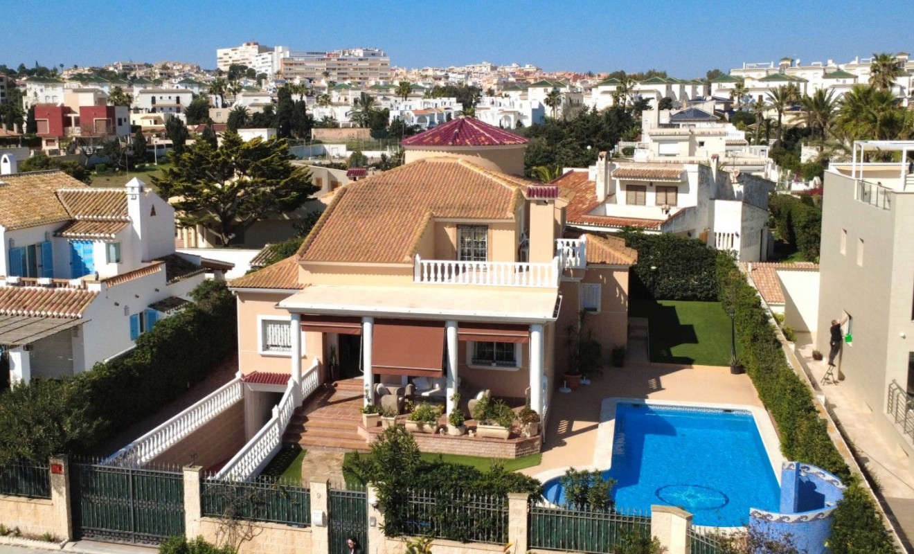 Wederverkoop - Detached villa - Torrevieja - Torrelamata - La Mata