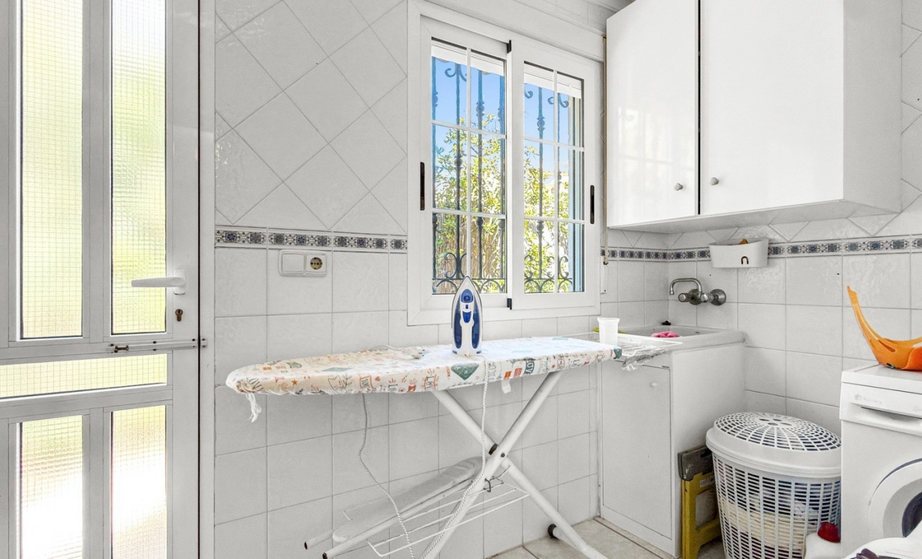 Wederverkoop - Detached villa - Torrevieja - Torrelamata - La Mata