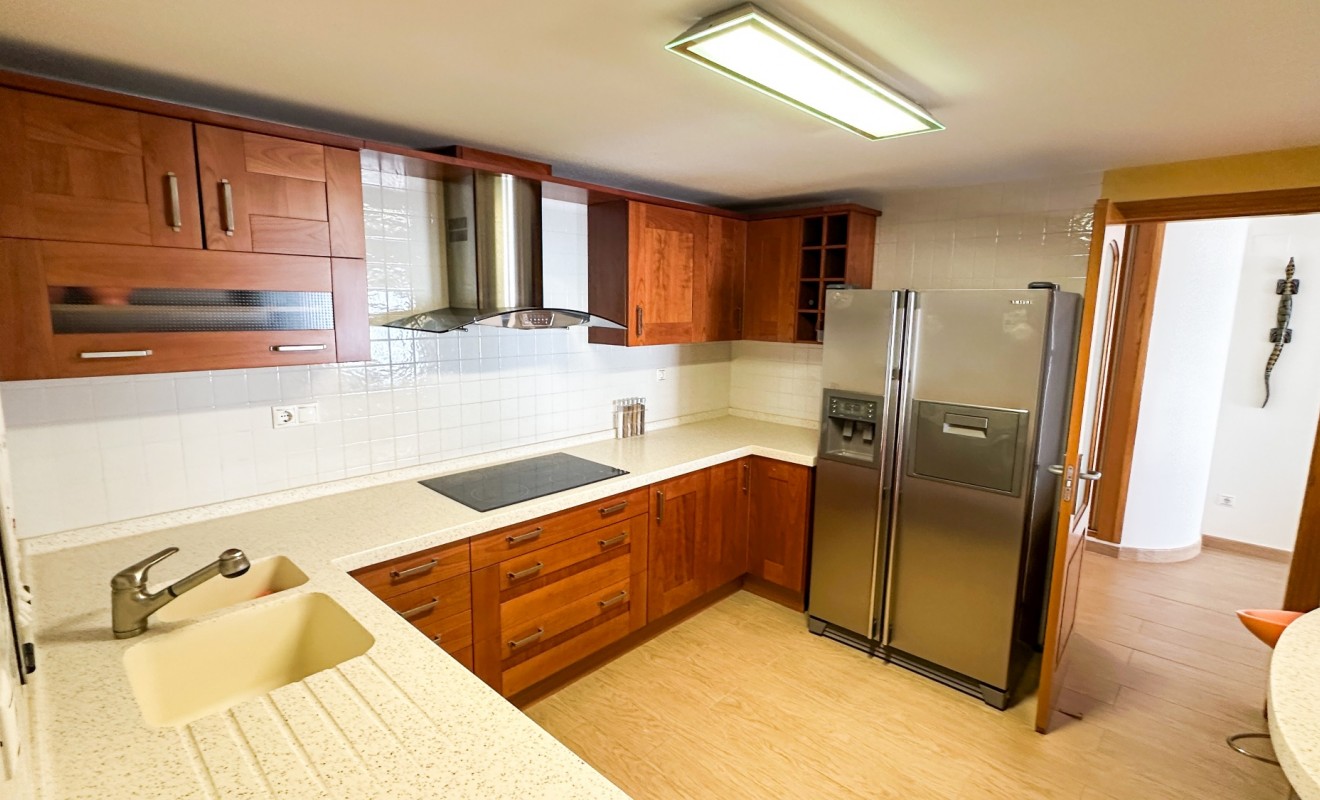 Wederverkoop - Apartment / flat - Torrevieja - Playa de los Locos