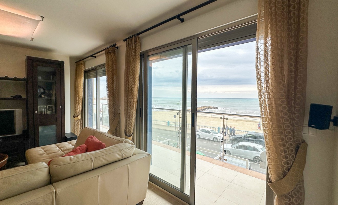 Wederverkoop - Apartment / flat - Torrevieja - Playa de los Locos