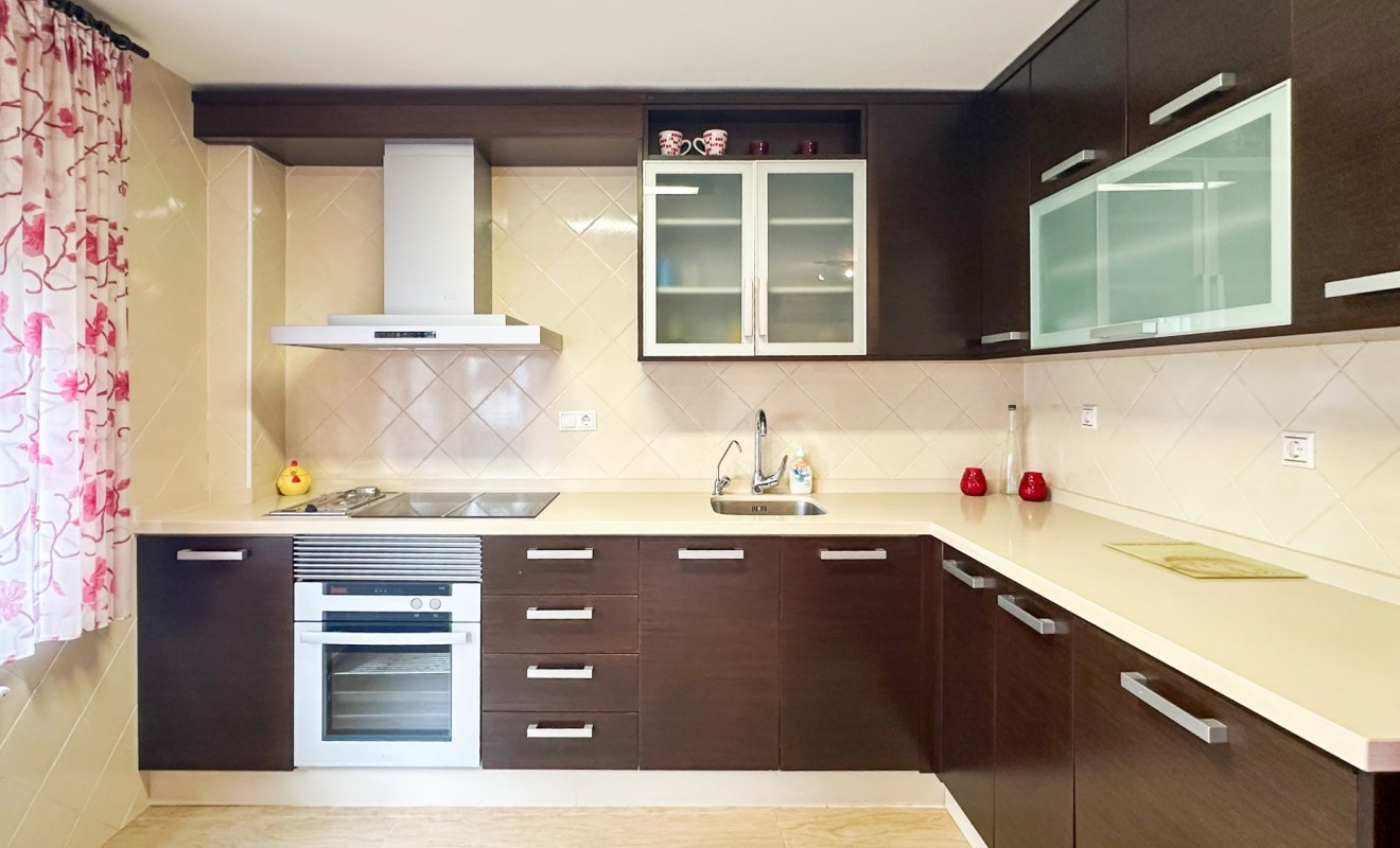 Wederverkoop - Apartment / flat - Torrevieja - Playa de los Locos