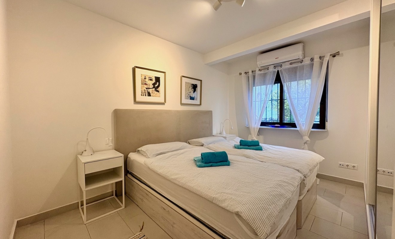 Sale - Adosado - Orihuela Costa - Cabo Roig