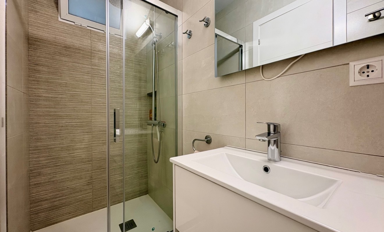 Sale - Adosado - Orihuela Costa - Cabo Roig