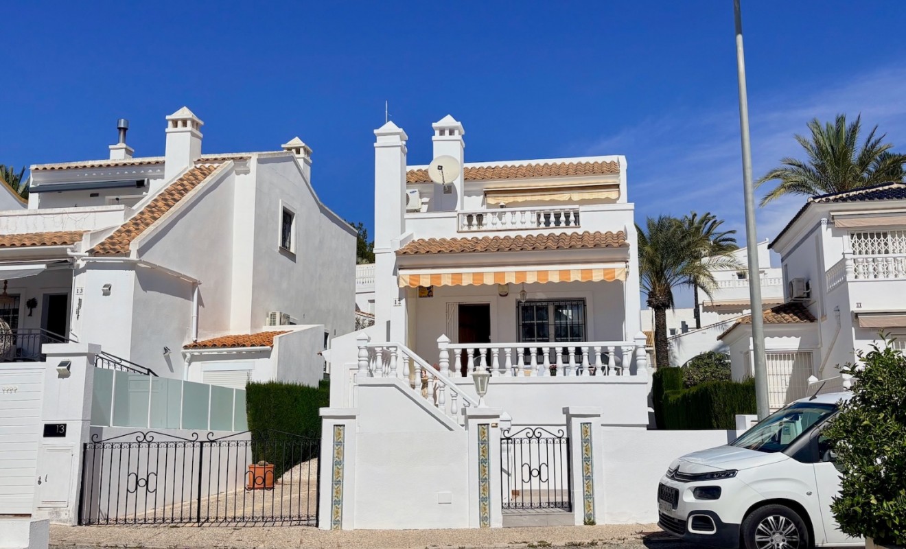 Wederverkoop - Single Family Home - Orihuela - Villamartin