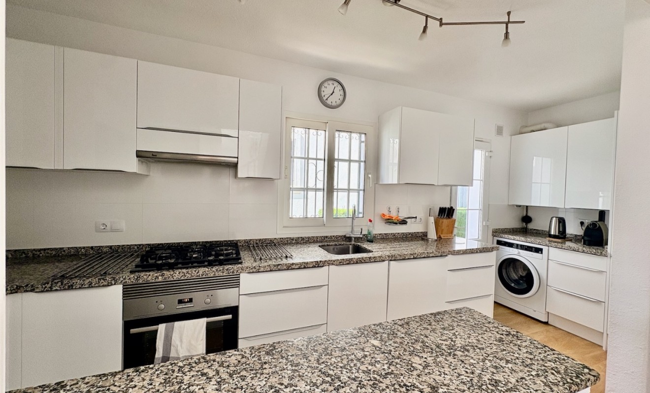 Wederverkoop - Single Family Home - Orihuela - Villamartin