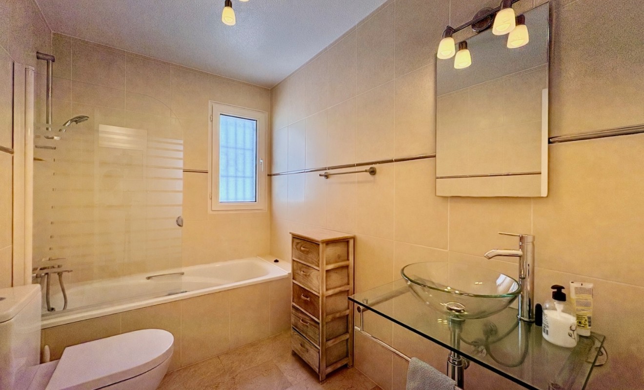 Wederverkoop - Single Family Home - Orihuela - Villamartin