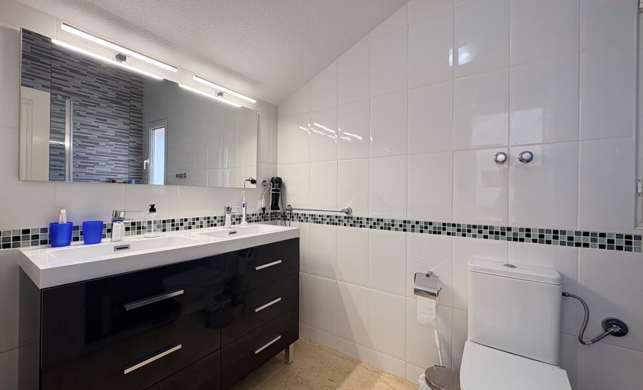 Wederverkoop - Single Family Home - Orihuela - Villamartin