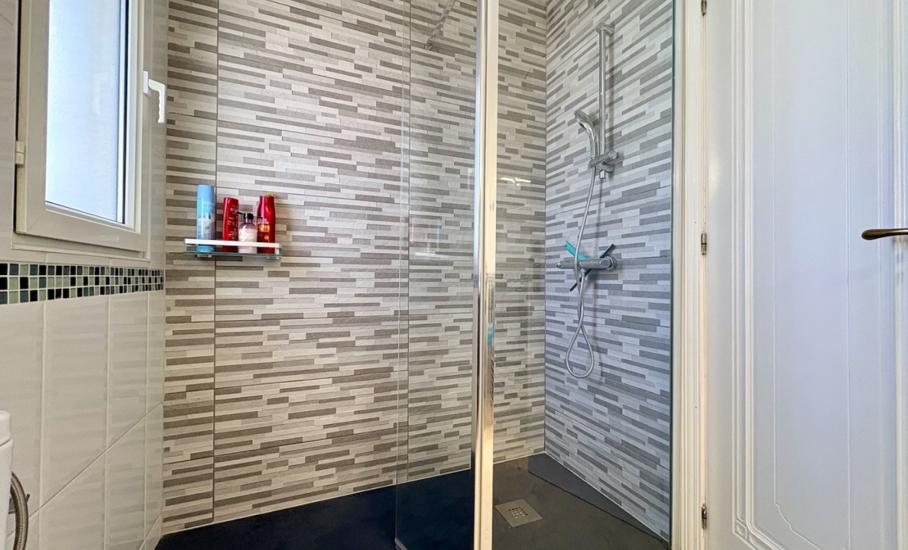 Wederverkoop - Single Family Home - Orihuela - Villamartin