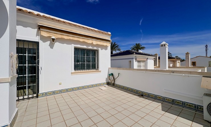 Wederverkoop - Single Family Home - Orihuela - Villamartin