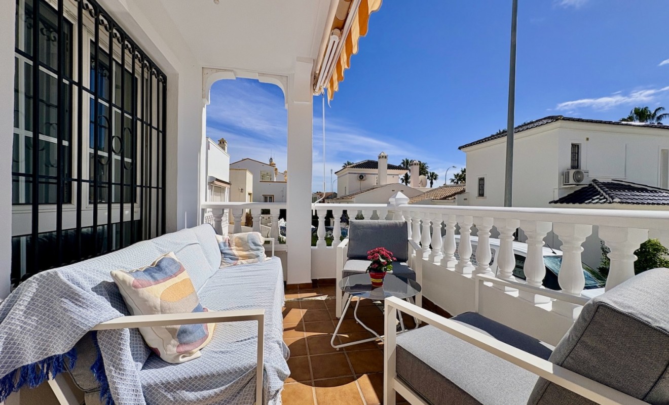 Wederverkoop - Single Family Home - Orihuela - Villamartin