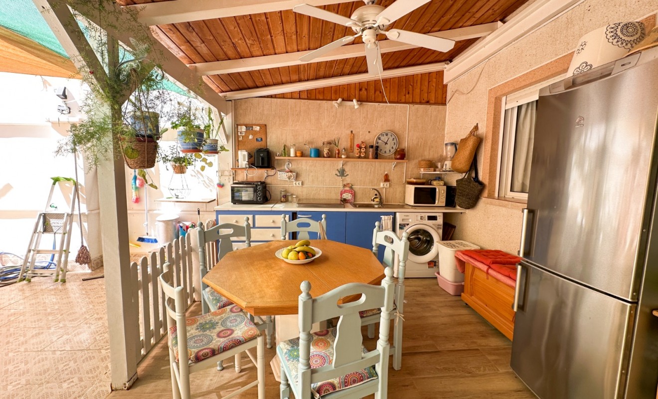 Wederverkoop - Apartment / flat - Torrevieja - Centro