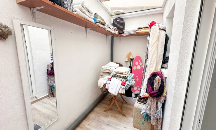 Wederverkoop - Apartment / flat - Torrevieja - Centro