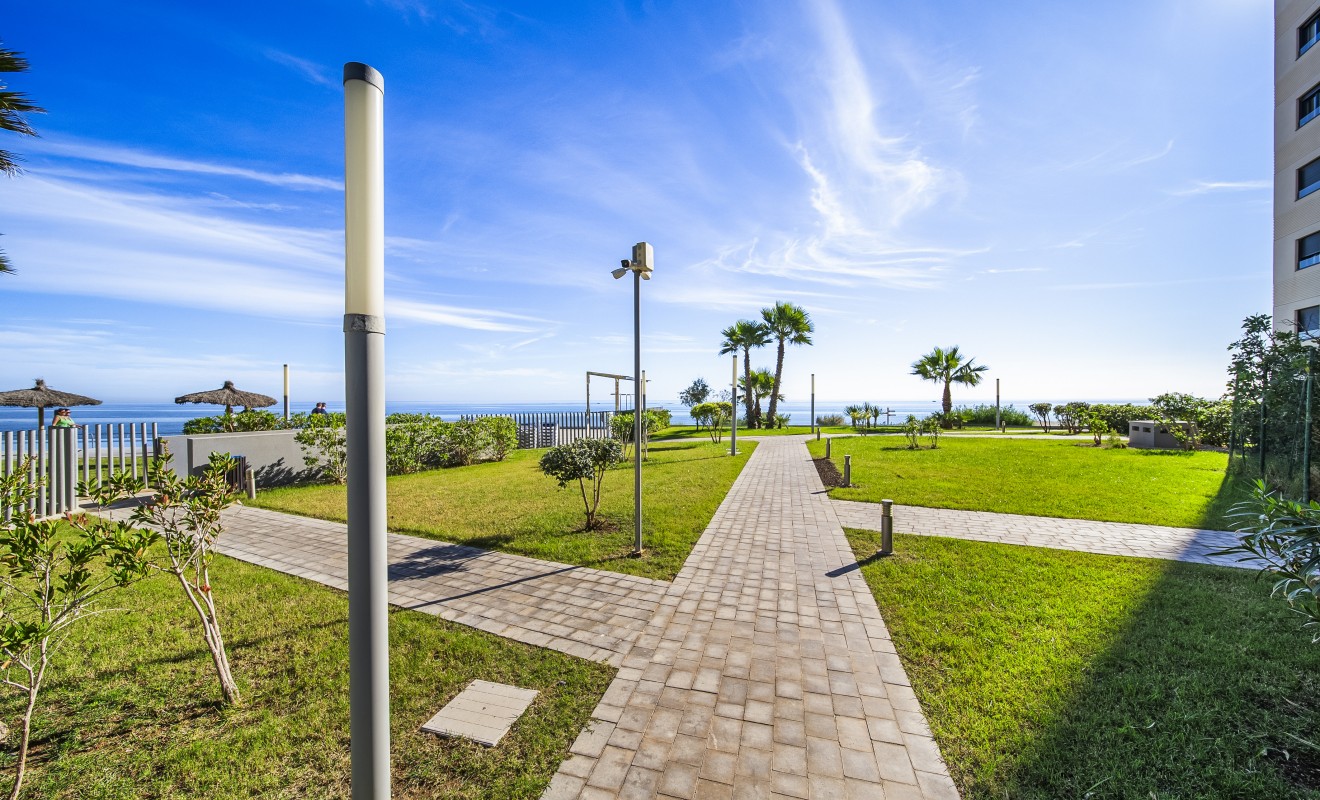 Wederverkoop - Apartamento - Torrevieja - Punta prima