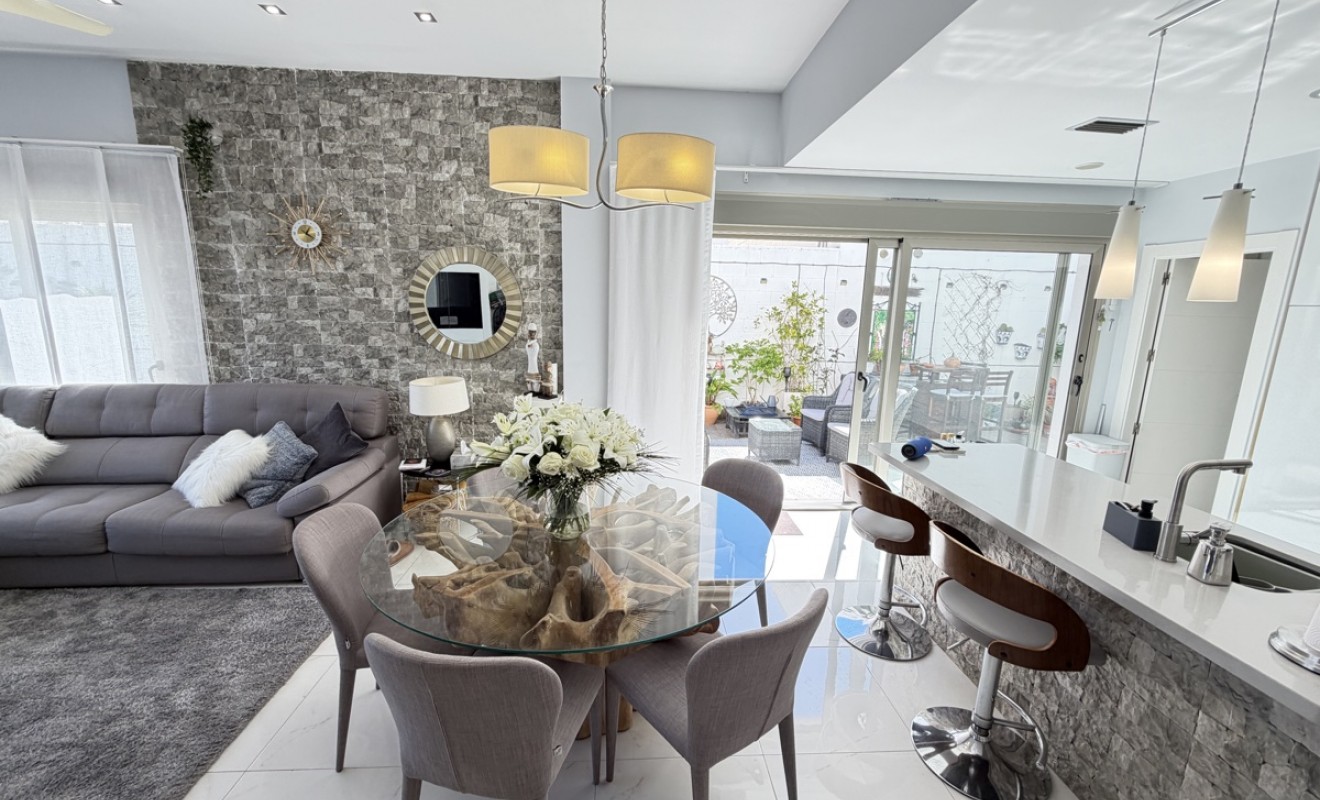 Revente - Villa - Villamartín