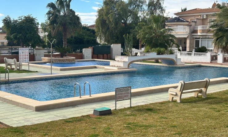 Revente - Maison de ville - Ciudad quesada - Doña pepa