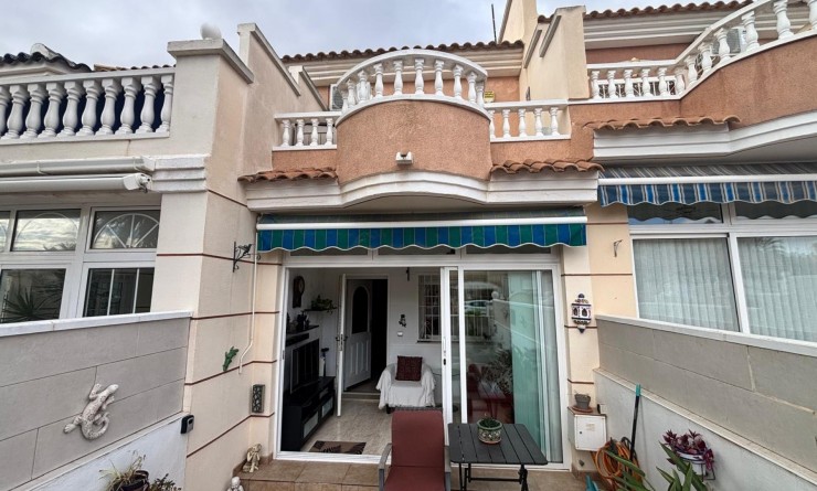 Revente - Maison de ville - Ciudad quesada - Doña pepa