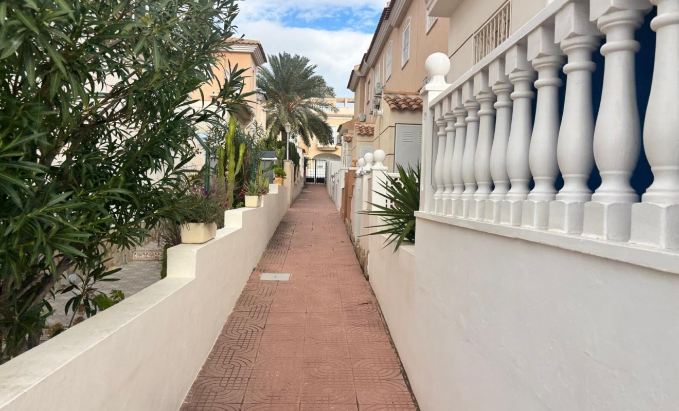 Revente - Maison de ville - Ciudad quesada - Doña pepa