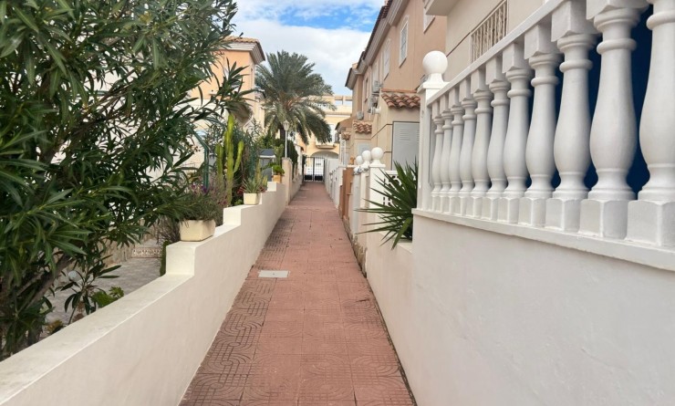 Revente - Maison de ville - Ciudad quesada - Doña pepa