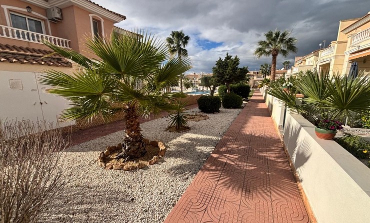 Revente - Maison de ville - Ciudad quesada - Doña pepa