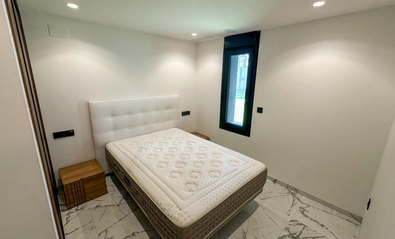 Revente - Villa - Villamartín