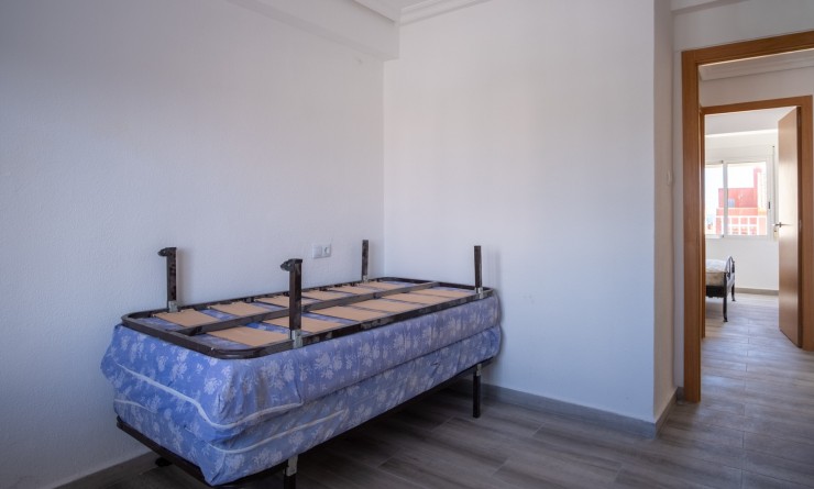 Sale - Apartment / flat - Pilar de la Horadada - La Torre de la Horadada