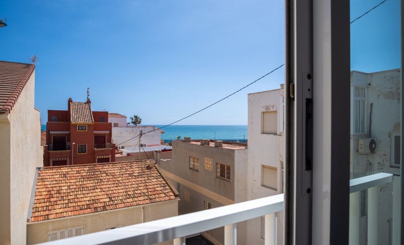 Sale - Apartment / flat - Pilar de la Horadada - La Torre de la Horadada