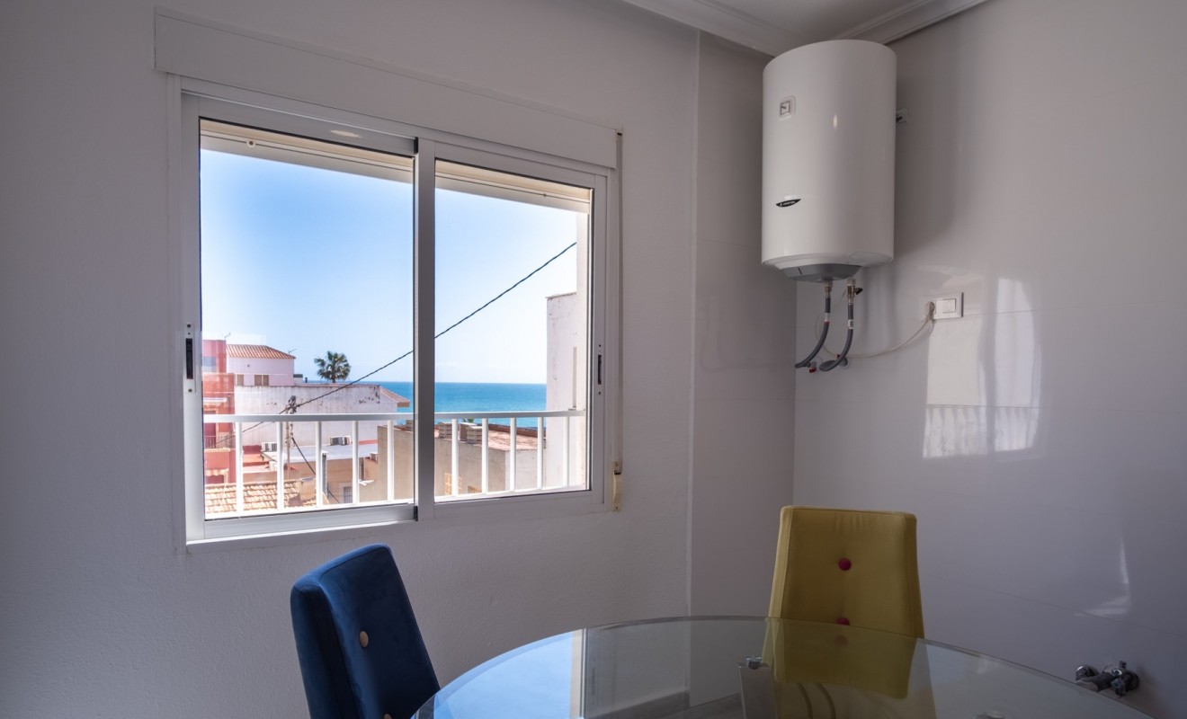 Sale - Apartment / flat - Pilar de la Horadada - La Torre de la Horadada
