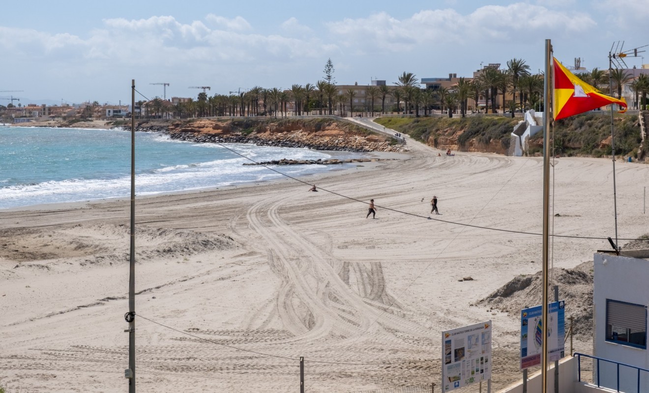 Sale - Apartment / flat - Pilar de la Horadada - La Torre de la Horadada