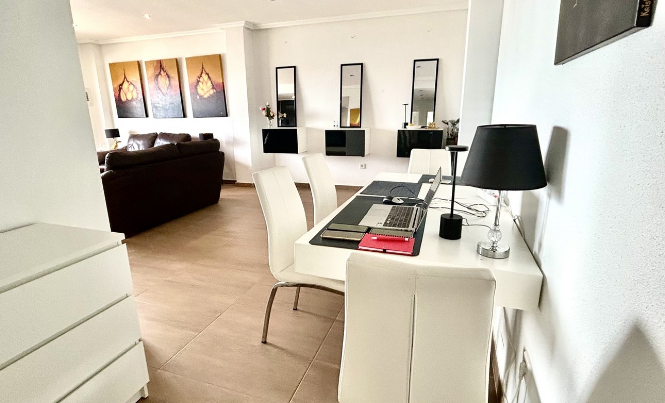 Revente - Appartement - Campoamor R-5