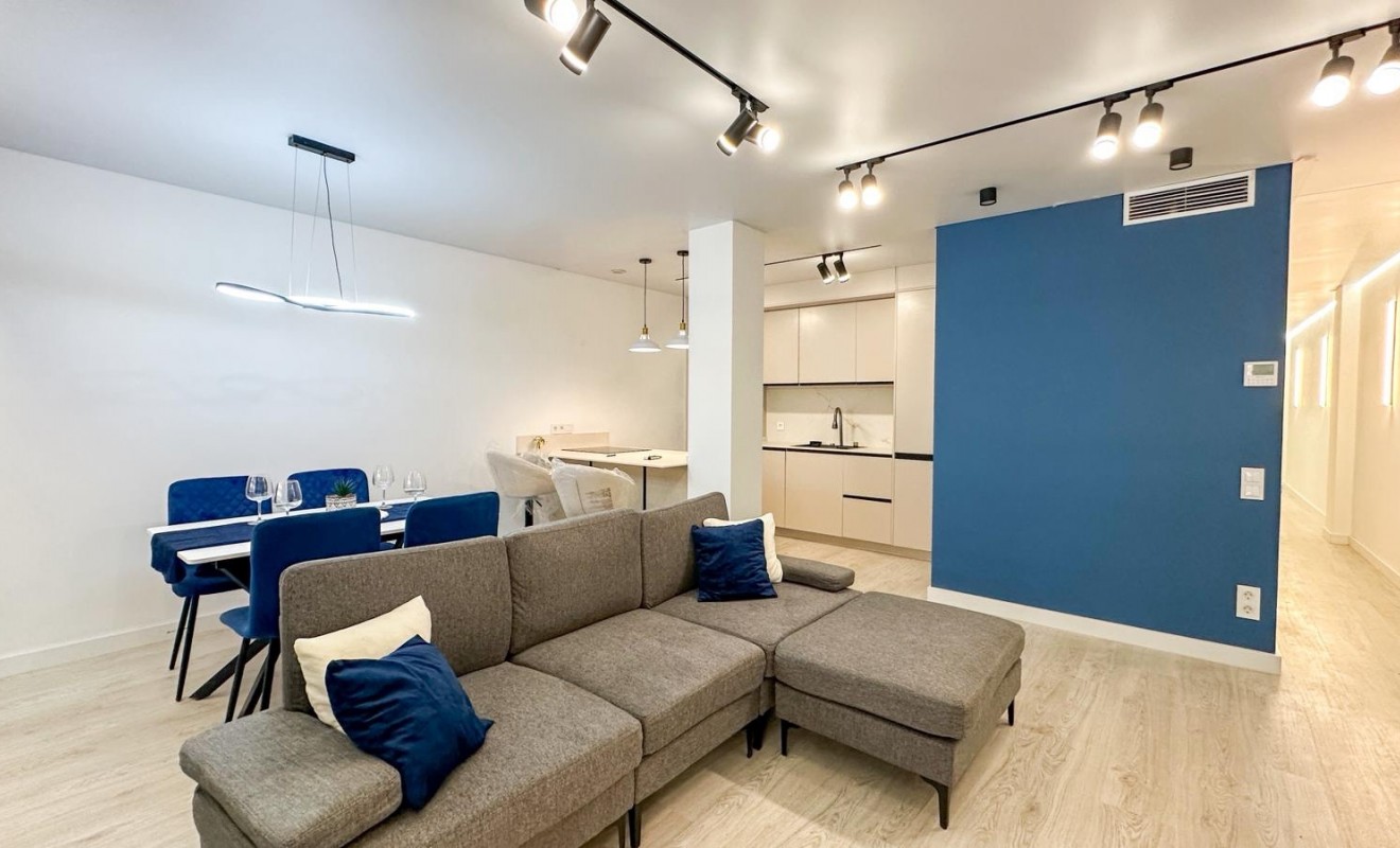 Wederverkoop - Apartment / flat - Torrevieja - El Acequión - Los Náufragos