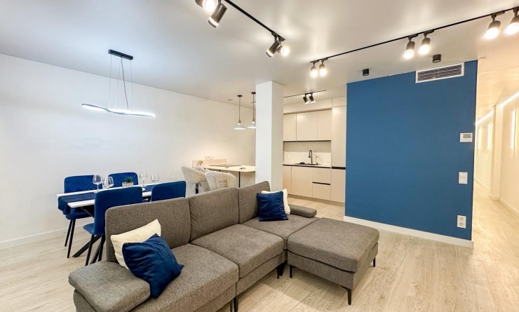 Wederverkoop - Apartment / flat - Torrevieja - El Acequión - Los Náufragos