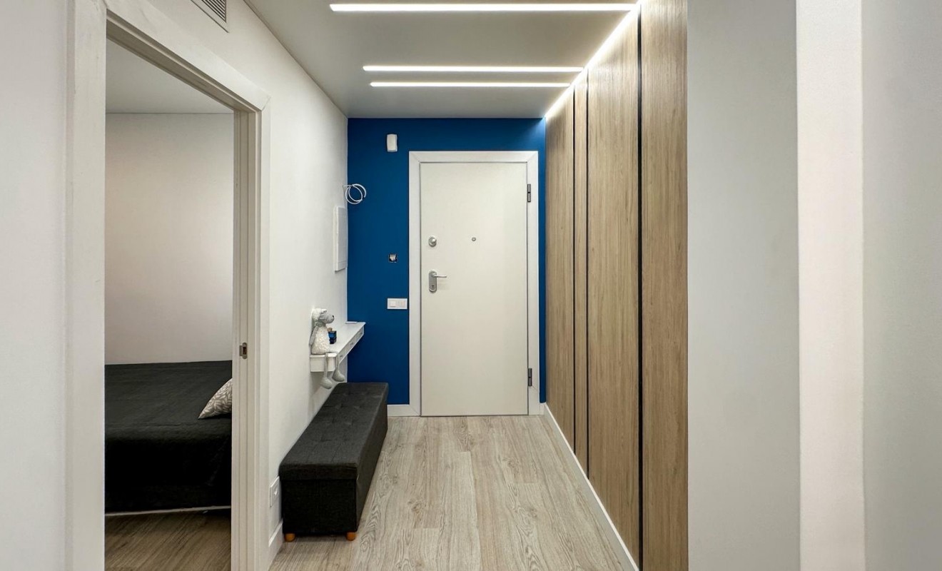 Wederverkoop - Apartment / flat - Torrevieja - El Acequión - Los Náufragos