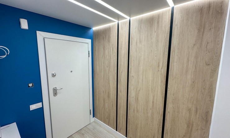 Wederverkoop - Apartment / flat - Torrevieja - El Acequión - Los Náufragos