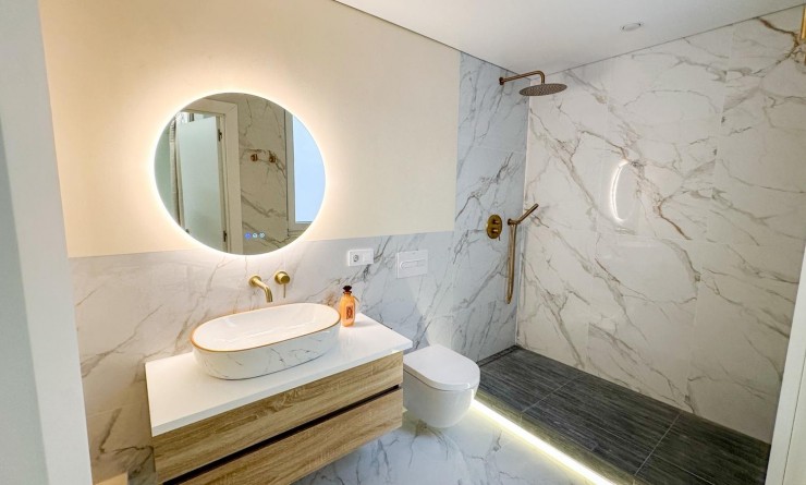 Wederverkoop - Apartment / flat - Torrevieja - El Acequión - Los Náufragos