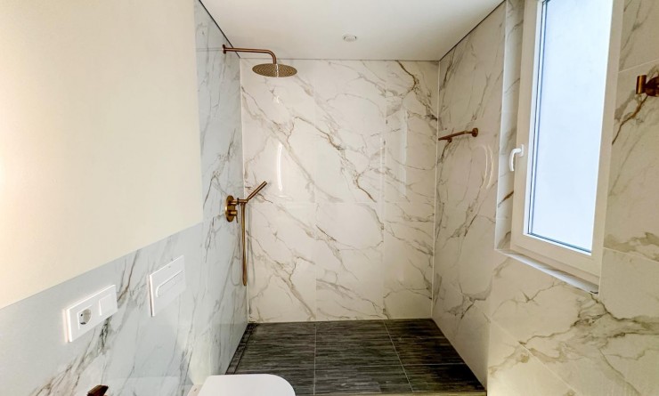 Wederverkoop - Apartment / flat - Torrevieja - El Acequión - Los Náufragos