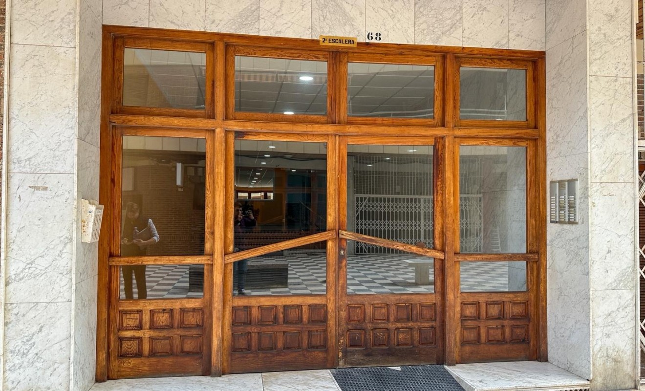 Wederverkoop - Apartment / flat - Torrevieja - El Acequión - Los Náufragos