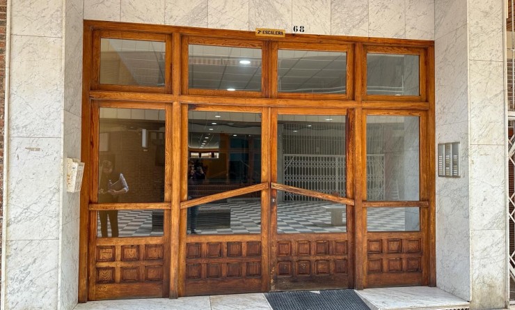 Wederverkoop - Apartment / flat - Torrevieja - El Acequión - Los Náufragos