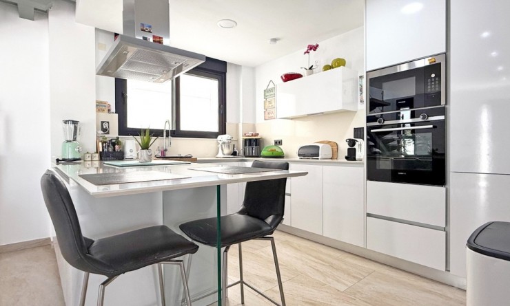 Wederverkoop - Detached villa - Orihuela Costa - Villamartín