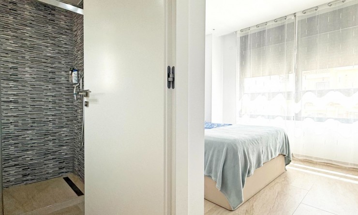 Wederverkoop - Detached villa - Orihuela Costa - Villamartín