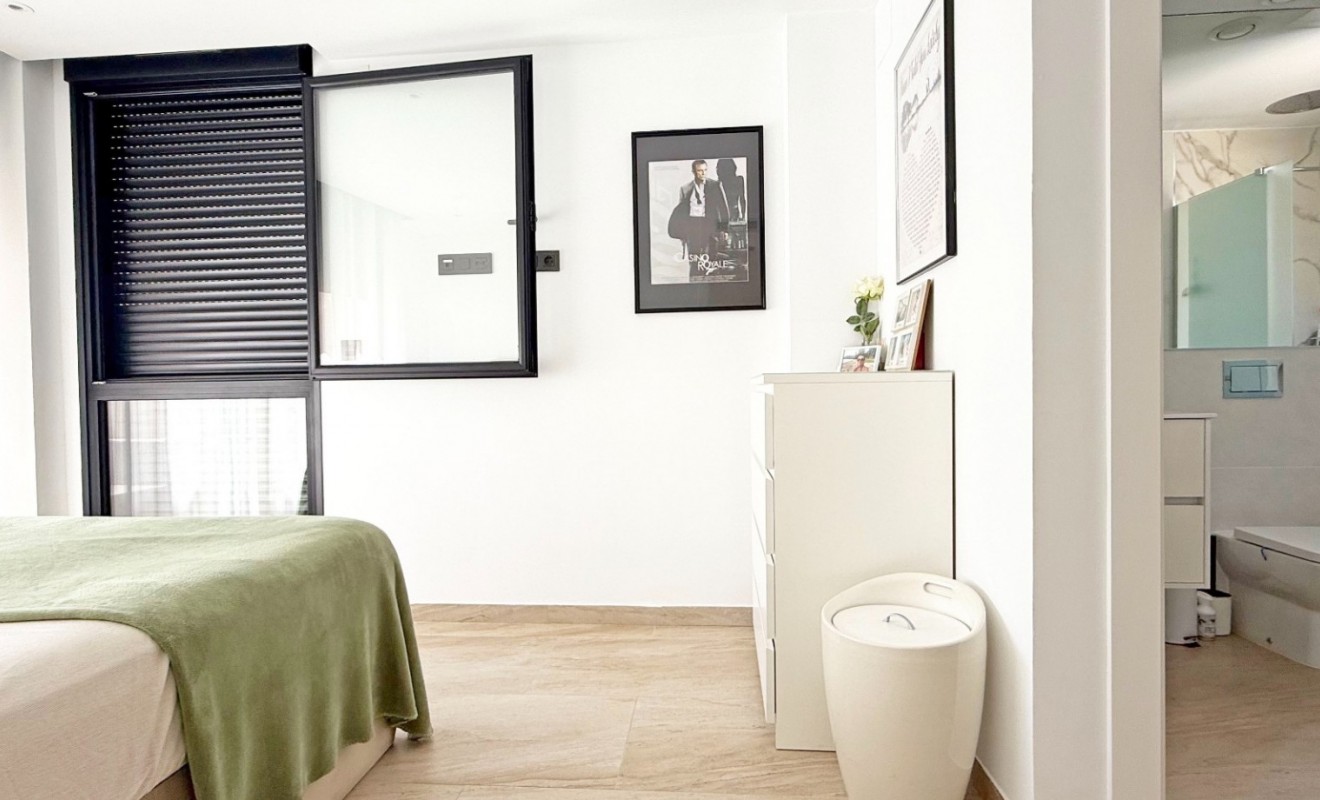 Wederverkoop - Detached villa - Orihuela Costa - Villamartín