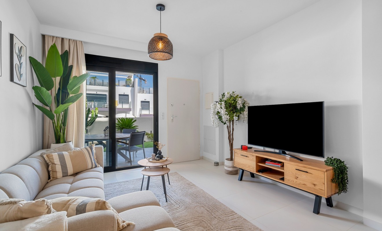 Wederverkoop - 1. Apartment / flat - San Miguel de Salinas - Urbanizaciones