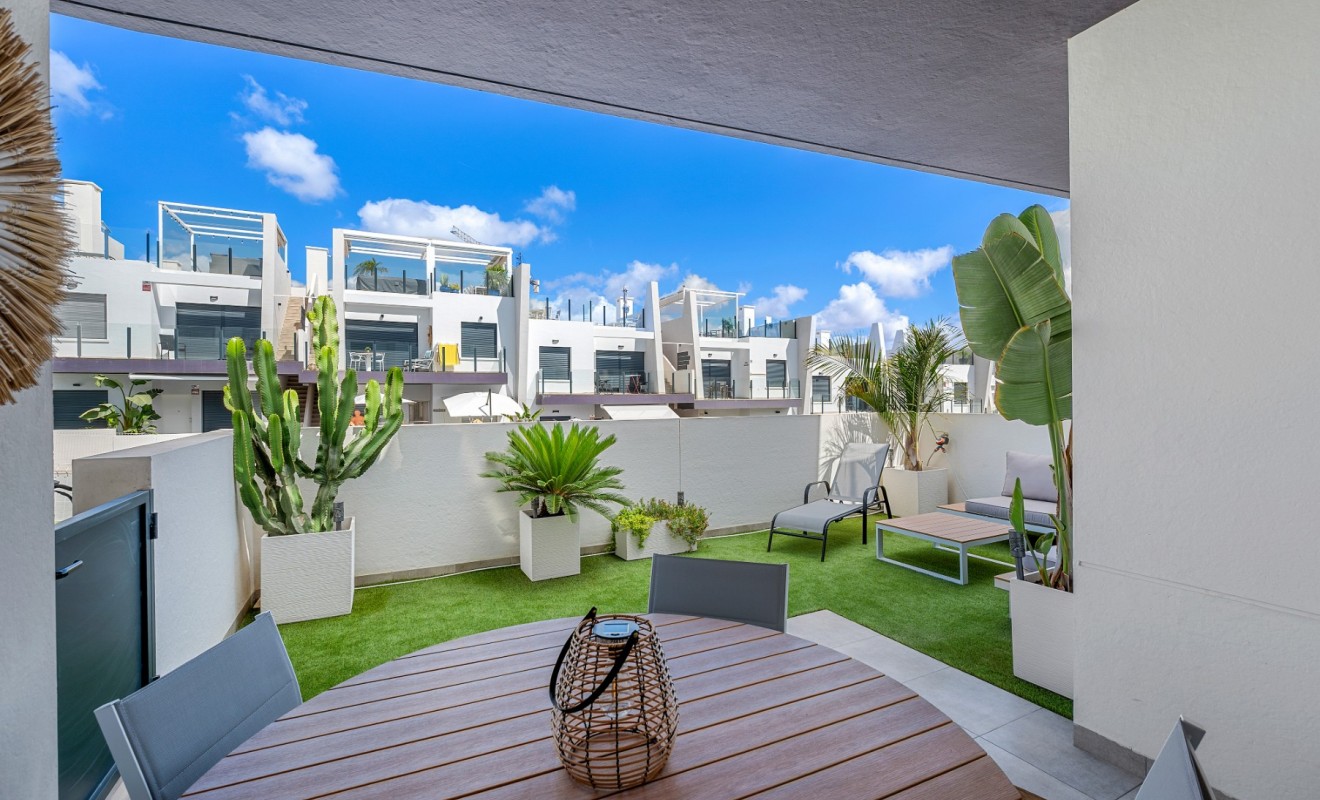 Wederverkoop - 1. Apartment / flat - San Miguel de Salinas - Urbanizaciones