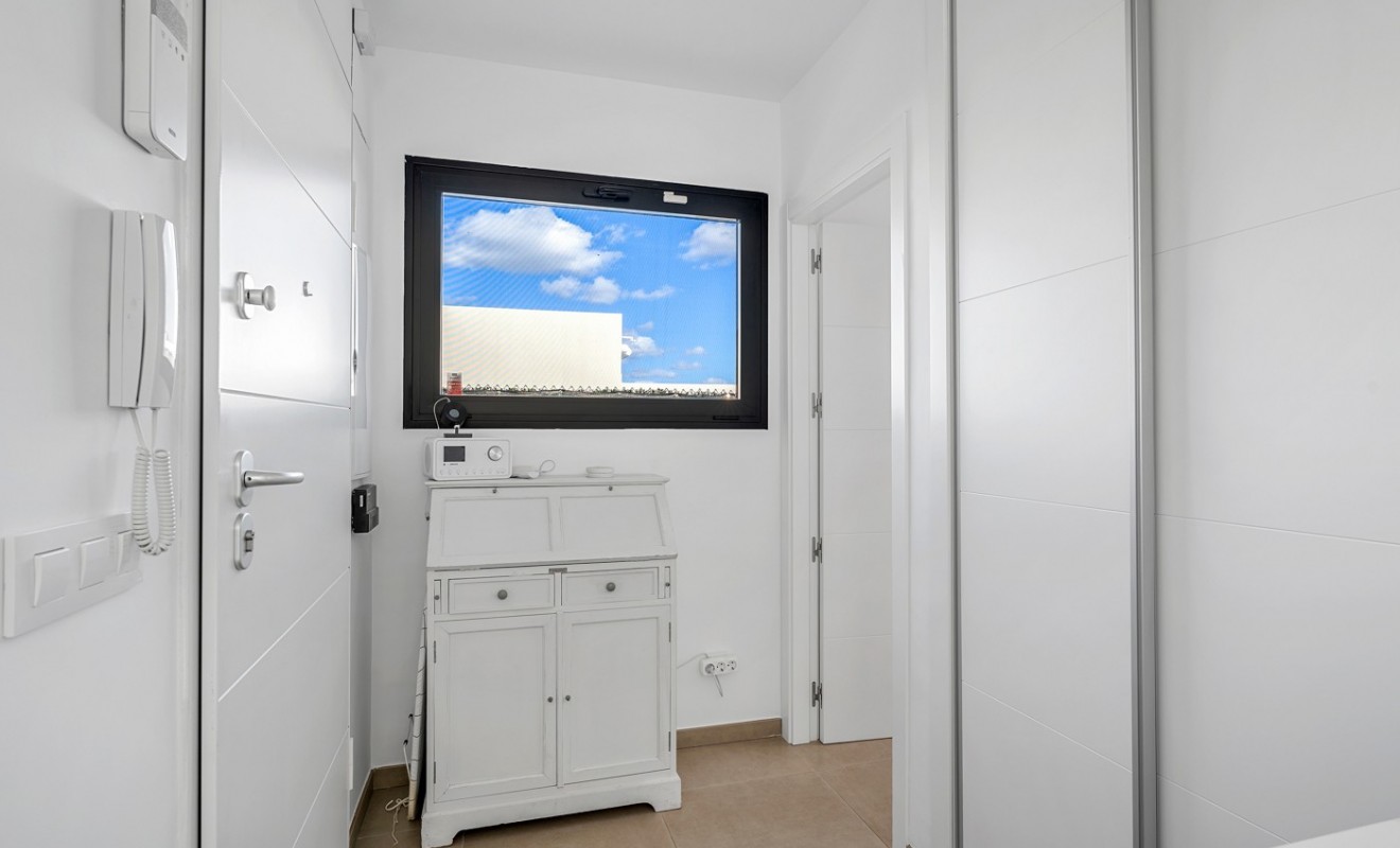 Wederverkoop - Independent villa - Calasparra - Urbanización coto riñales