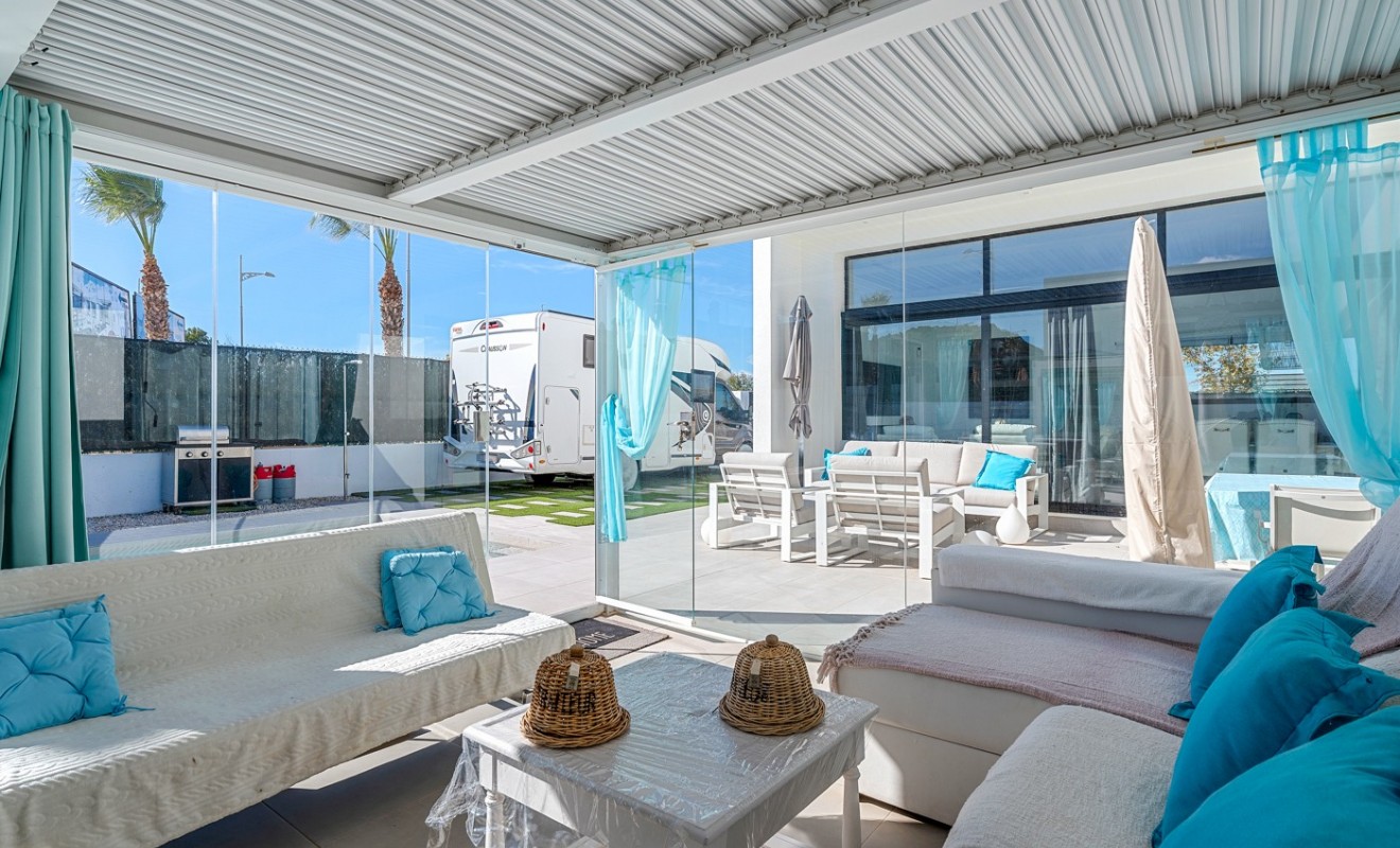 Wederverkoop - Independent villa - Calasparra - Urbanización coto riñales