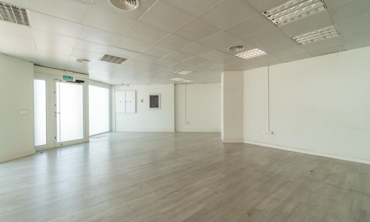 Location longue durée - Commercial Unit - Orihuela Costa - Playa Flamenca