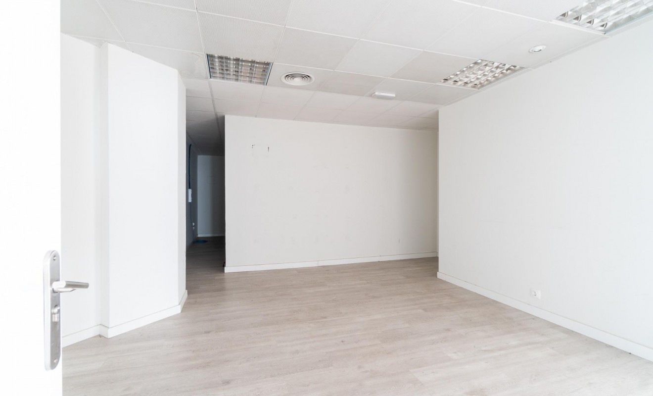 Location longue durée - Commercial Unit - Orihuela Costa - Playa Flamenca