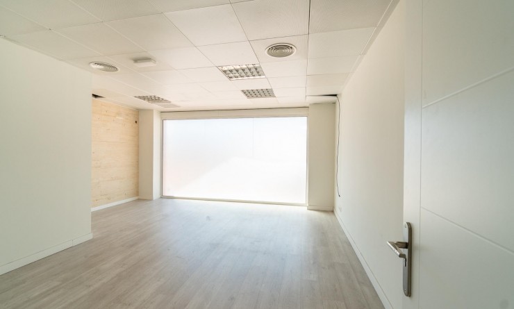 Location longue durée - Commercial Unit - Orihuela Costa - Playa Flamenca