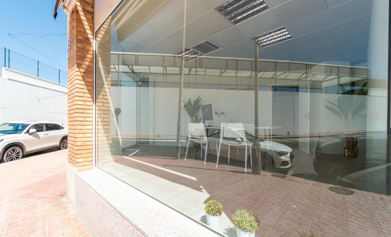 Location longue durée - Commercial Unit - Orihuela Costa - Playa Flamenca