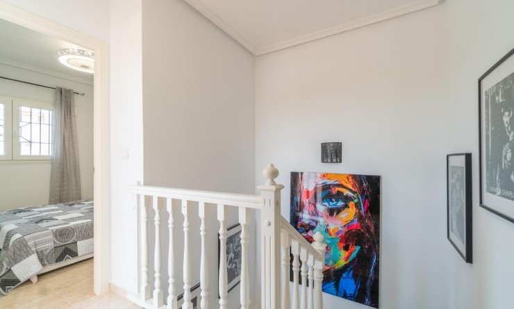 Wederverkoop - Chalet - Orihuela Costa - Zeniamar-Horizonte-La Campana