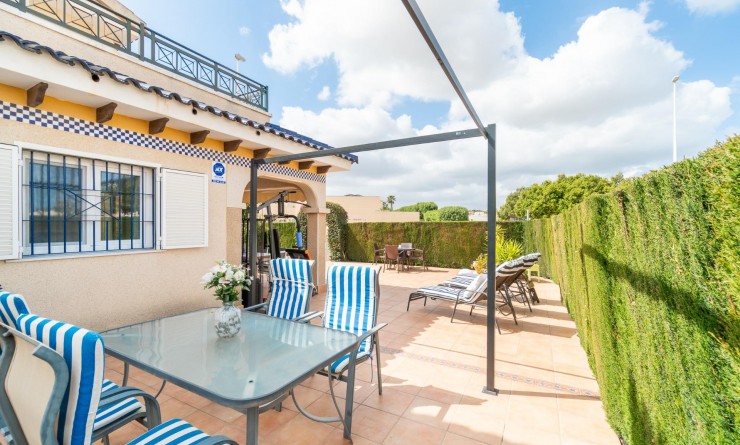 Wederverkoop - Chalet - Orihuela Costa - Zeniamar-Horizonte-La Campana